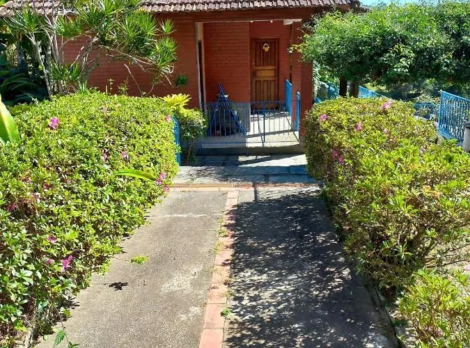 Casa Agradavel Com Piscina.