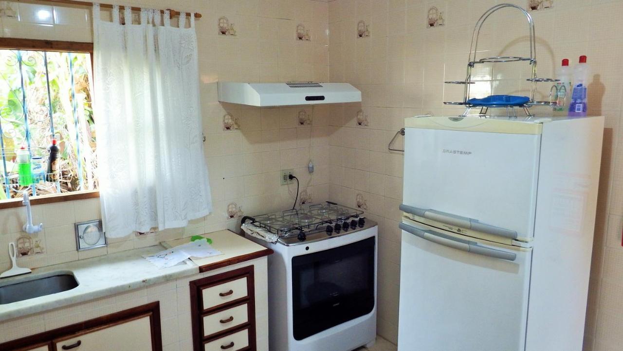 Casa Agradavel Com Piscina. *