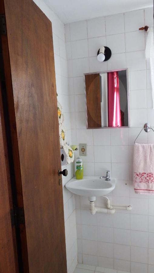 Casa Agradavel Com Piscina. *